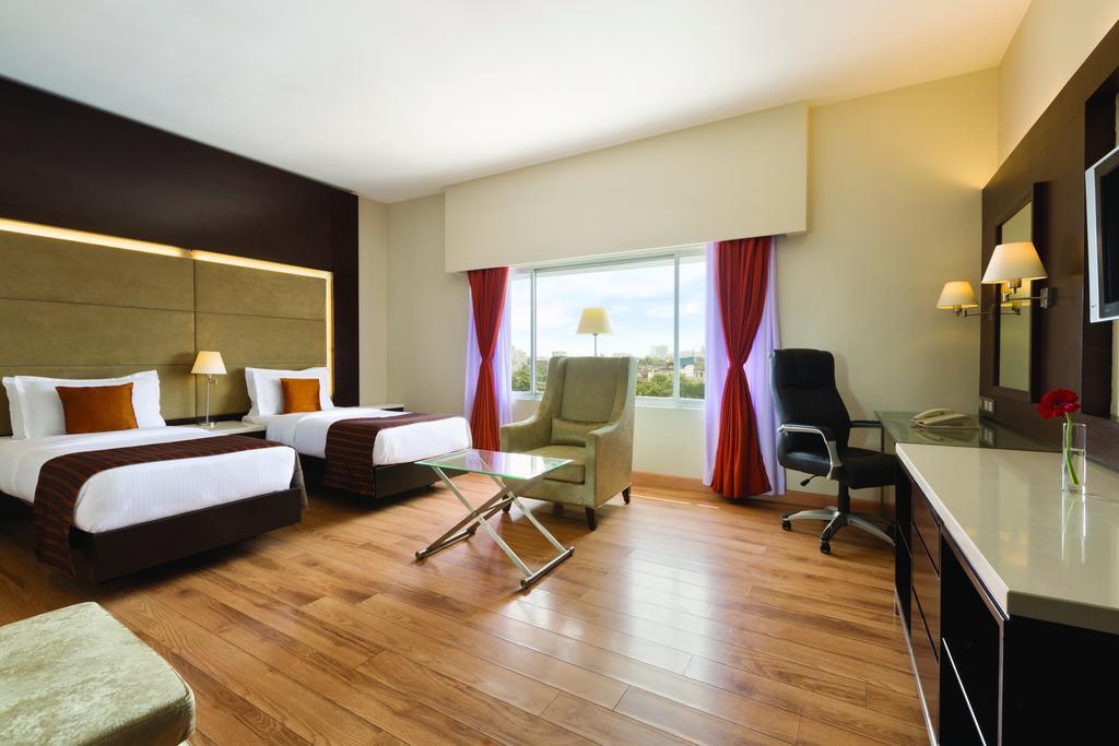 Ramada Chennai Egmore Bagian luar foto